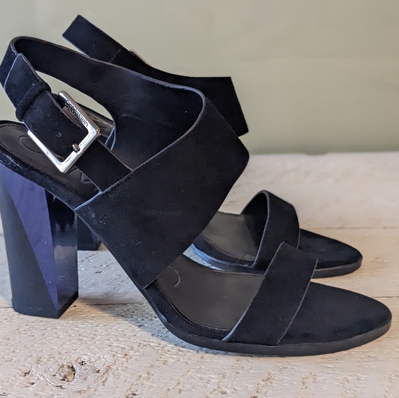 Calvin Klein Sandals - Picture 8 of 12